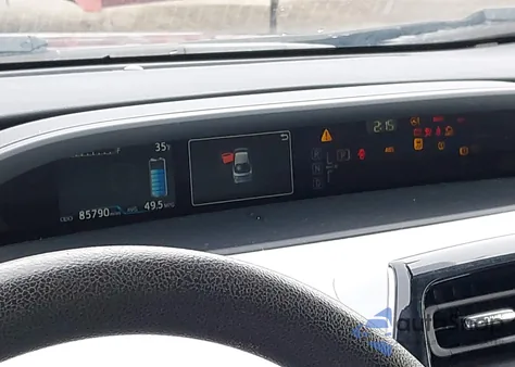 2017 Toyota Prius Two z USA, uszkodzony, nr VIN JTDKBRFU2H3580671